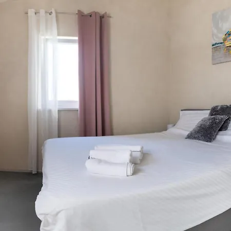 Villa Jazz - Island Krk Spa - Salt Pool & Sauna 빌라 *