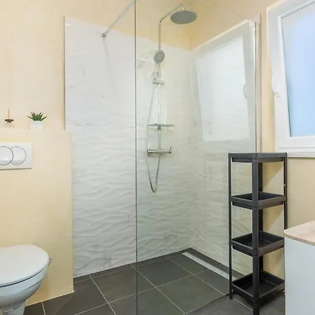 빌라 Villa Jazz - Island Krk Spa - Salt Pool & Sauna Klanice